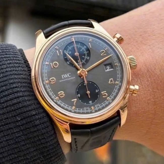 IWC Portuguese - Bấm giờ thể thao - Vàng khối 18k Au750 42mm - mặt tia xám 2
