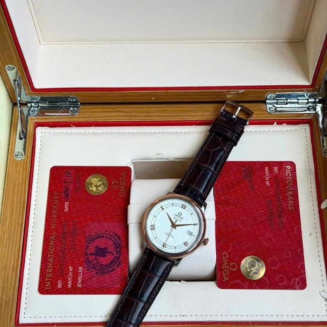 Omega Prestige Niềng vàng 18k - mặt trắng lụa - Kim cọc vàng 18k 39.5mm 5