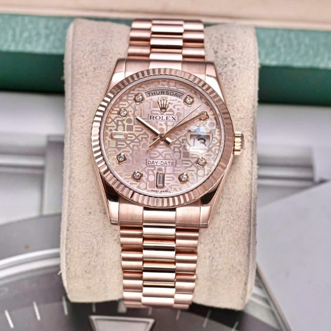 Rolex Day Date 118235 vi tính hồng - cọc số kim cương - Diamond Baguette 69 2