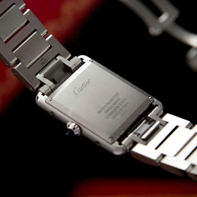 Cartier Tank Must Large Quartz WSTA0052 33.7x25.5mm 4