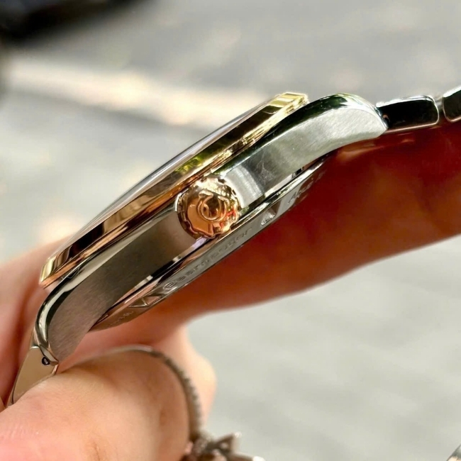 Omega AT 150M Co-Axial Demi Vàng 18k Dây kim loại - Mặt số đen 41.5mm 7