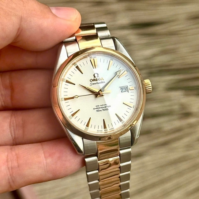 Omega Aqua Terra 150M Coaxial 39.2mm Demi hồng 18k dây kim loại 5