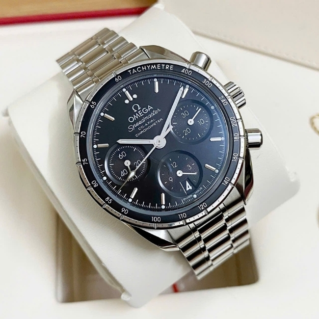 Omega Speedmaster Chronograph 38MM Black Dial 324.30.38.50.01.001 4