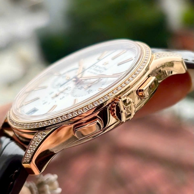 Zenith Captain Chronograph Vàng khối 18k 42mm Bezel Diamond- mặt trắng cọc vạch 7