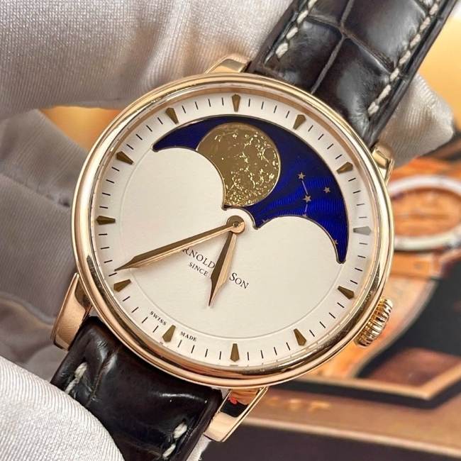 Arnold & Son Perpetual Moon Gold 1GLAR.I01A.C122A Vàng hồng 18k 42mm 2