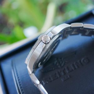 Breitling Colt 4 A17388 mặt xanh navy 44mm Automatic 4