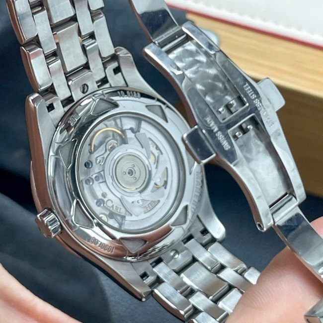 Carl F. Bucherer Manero RetroGrade 00.10901.08.26.21 40mm Automatic 4
