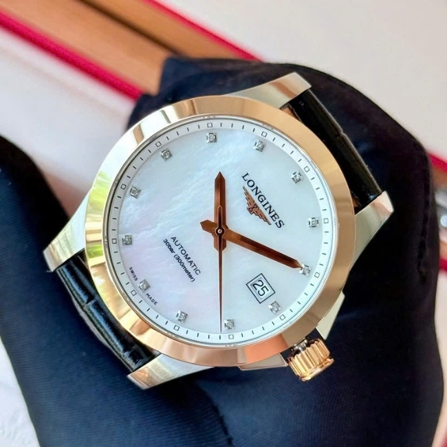 Longines Conquest MOP 13 viên kim cương - Bản dây da - 39mm Auto 3 kim 1 lịch 1