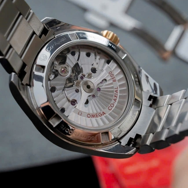 Omega Aqua Terra 150M Bezel 18k mặt số đen - dây thép 38.5mm 5