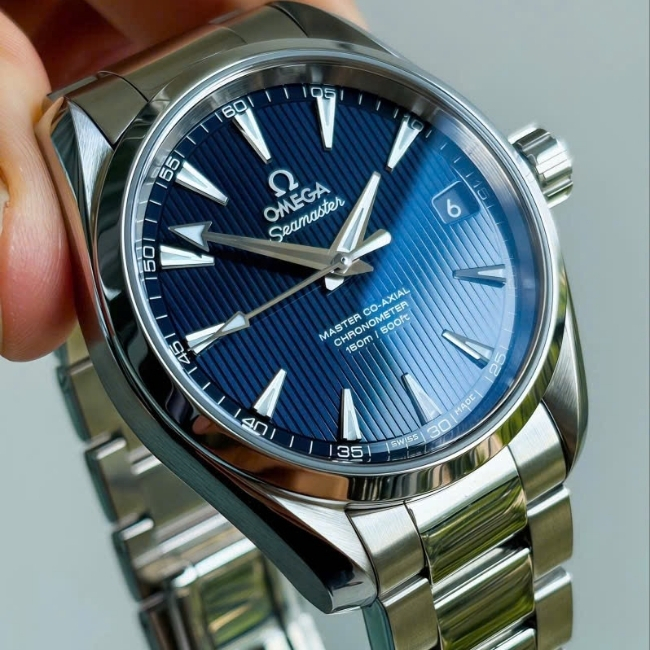 Omega Aqua Terra 150M Master Co-Axial - mặt xanh dương 38.5mm 5