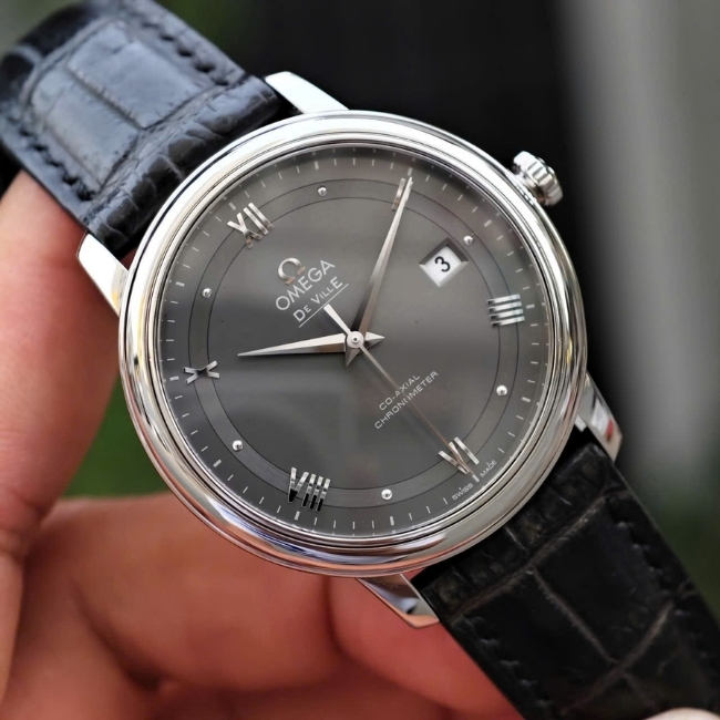 Omega De Ville Prestige 424.13.40.20.06.001 - mặt xám trải tia 39.5mm Coaxial 3