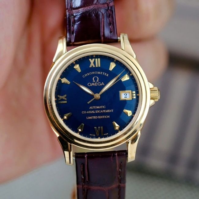Omg De Ville Co Axial 38mm - bát quái dial cát sần cọc số răng cá mập - mặt xanh 1