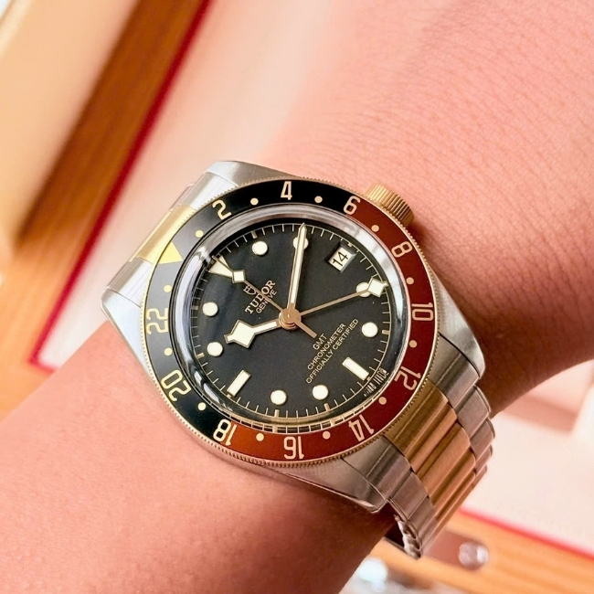 Tudor GMT Black Bay demi vàng 18k - Black Dial 41mm 1