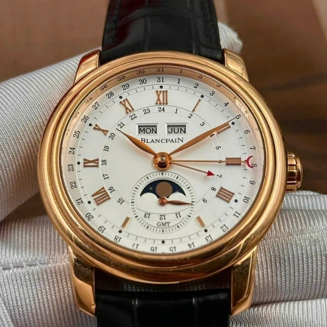 Blancpain Le Brassus GMT Complete Calendar 4276-3642-55B Vàng hồng 18K 42mm 3