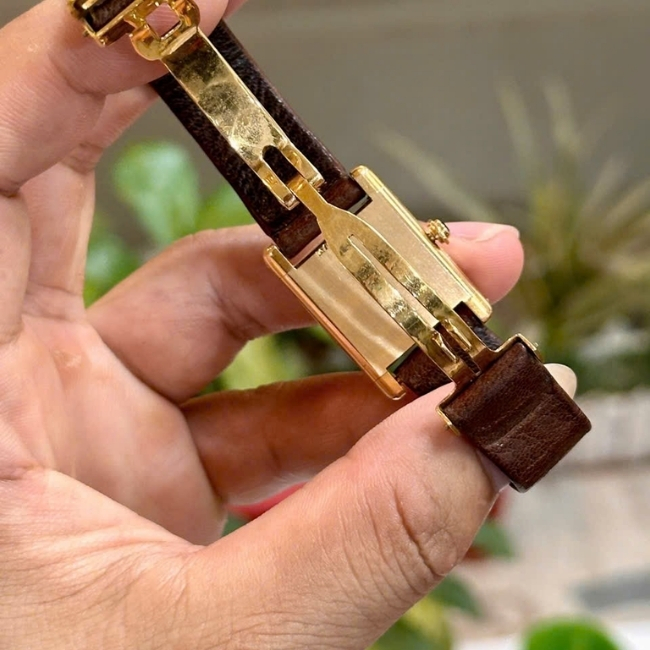 Cartier Tank Louis Cartier Small 18K Yellow Gold 866001 1989 - Máy cót tay 2