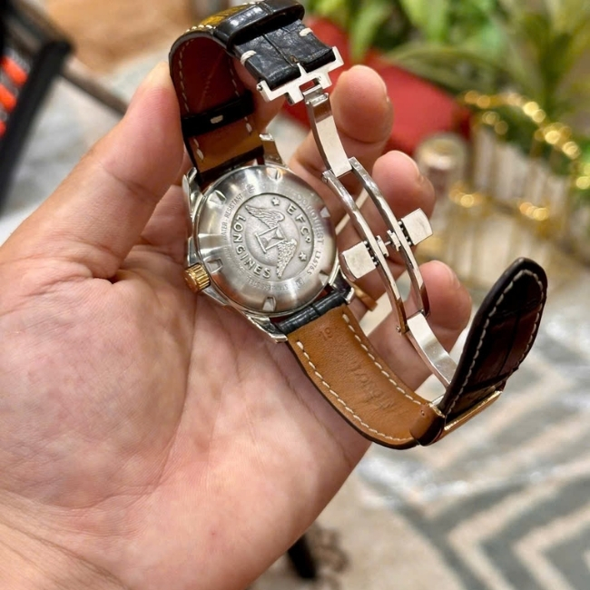 Longines Hydro Conquest Diver 300 Demi 18K L36765767 39mm 7