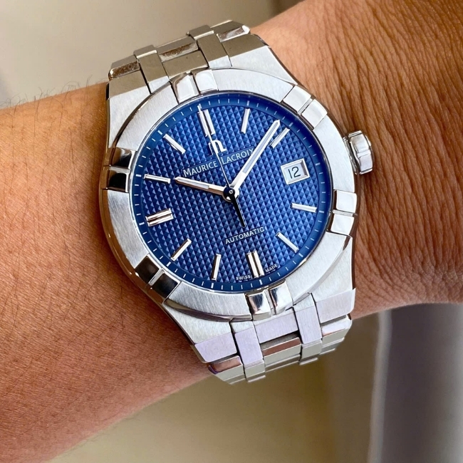 Maurice Lacroix Aikon Blue 39mm AI6007SS0024301 Automatic 1