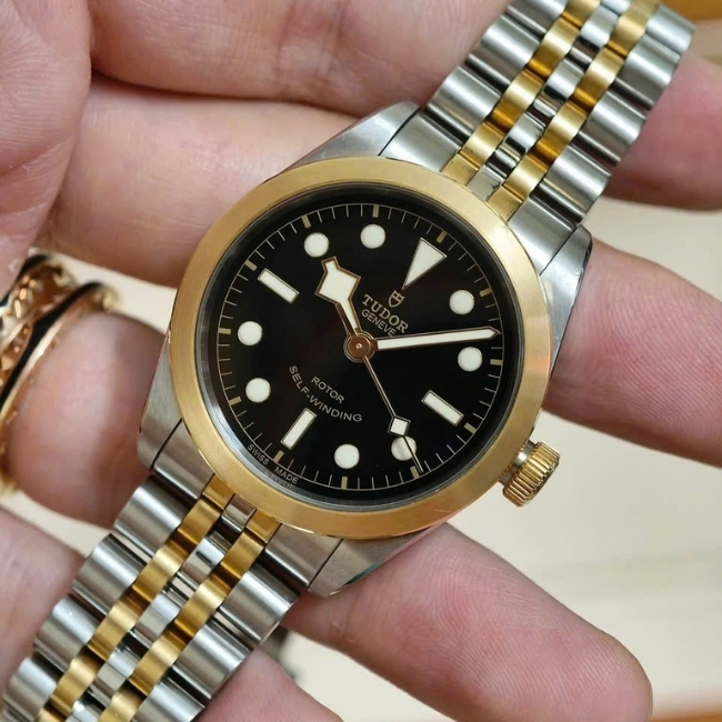 Tudor Black Bay 36mm Demi 18k Black Dial M79503 Automatic 2