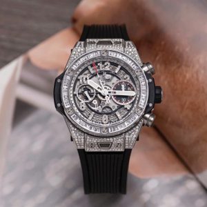 Hublot Big Bang Unico Skeleton Full Diamond 42mm 1