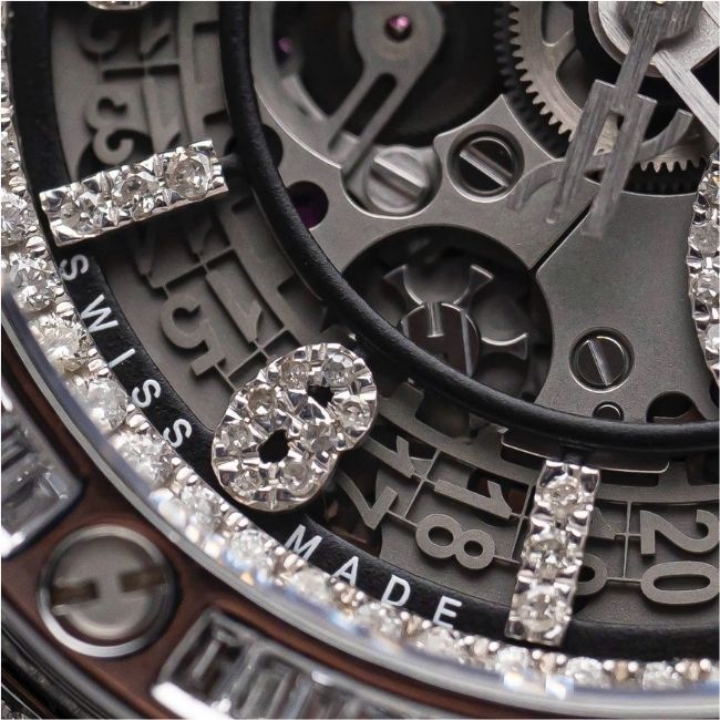 Hublot Big Bang Unico Skeleton Full Diamond 42mm 5 Hublot Big Bang Unico Skeleton Full Diamond 42mm 5
