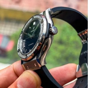 Hublot Classic 38mm Bezel Diamond Black Dial 5