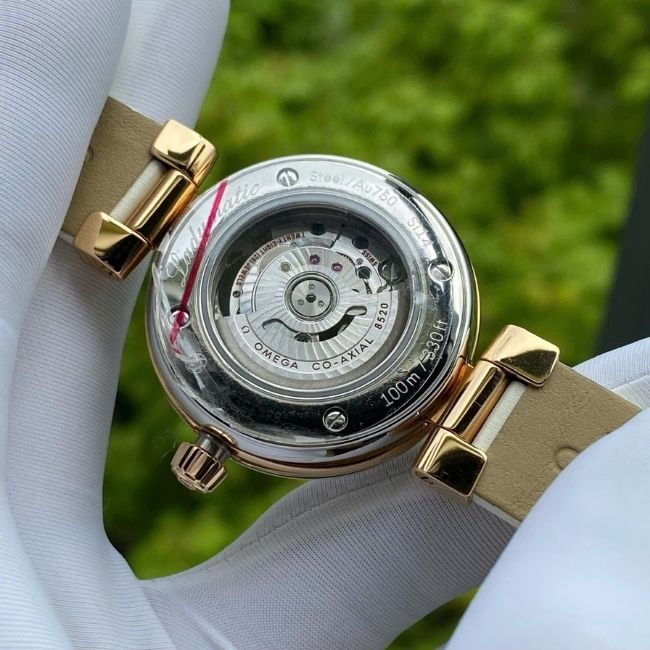 OMEGA De Ville 425.22.34.20.55.001 Lady Matic 34mm nữ demi vàng hồng cọc số kim cương 2 OMEGA De Ville 425.22.34.20.55.001 Lady Matic 34mm nữ demi vàng hồng cọc số kim cương 2