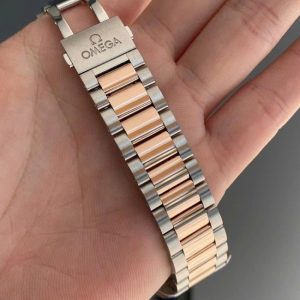 Omega AQUA TERRA 150M 220.20.38.20.56.001 CO‑AXIAL MASTER 38mm - demi rose gold 18k 5