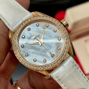 Omega AT Master Co-Axial 18k Diamond – mặt khảm ngọc trai 38.5mm 1