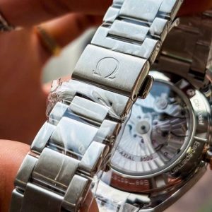 Omega Aqua Terra Chronometer - Niềng vàng hồng - Black Diamond 1