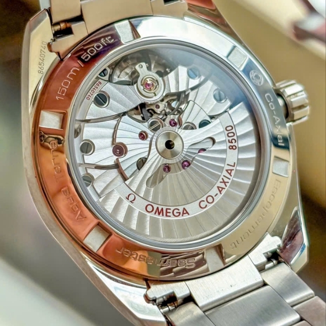 Omega Aqua Terra CoAxial 38.5mm - mặt số trắng vân gỗ 3