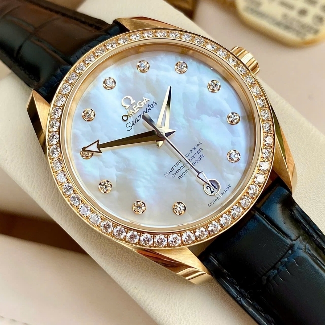 Omega Aqua Terra MOP khảm trai vân mây Master Co-Axial Vàng đúc 18k Diamond 1