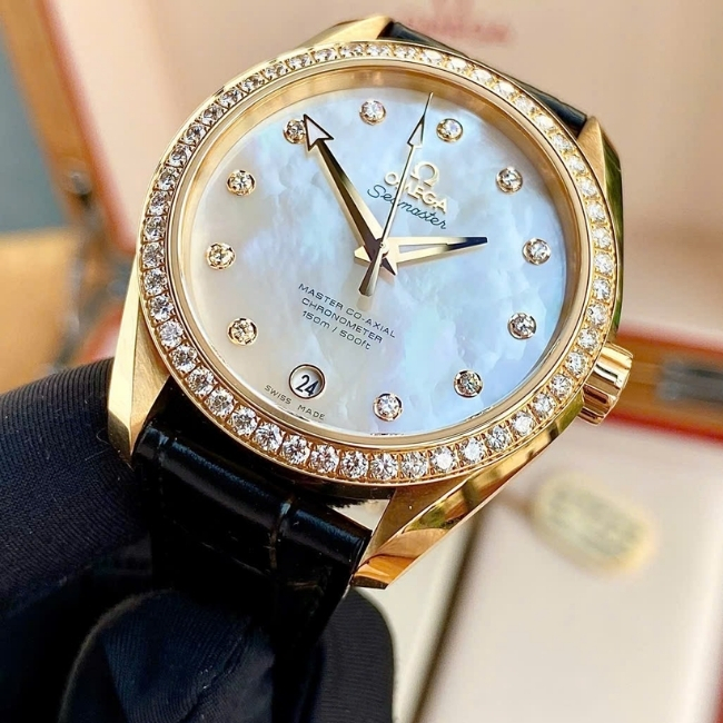 Omega Aqua Terra MOP khảm trai vân mây Master Co-Axial Vàng đúc 18k Diamond 5