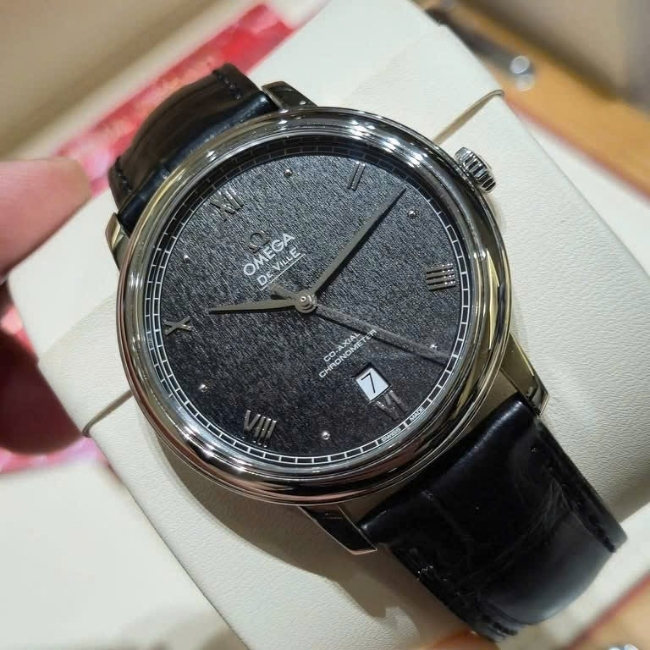 Omega DeVille Co-Axial Chronometer - Black Dial vân xước 39.5mm 1