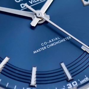 Omega Hour Vision Blue sườn kính lộ máy hai bên 41mm 3