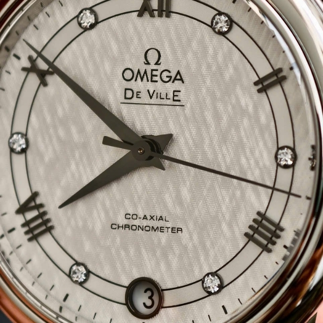 Omega nữ De Ville Prestige cọc số 8 viên kim cương 42413332052002 32.7mm 3
