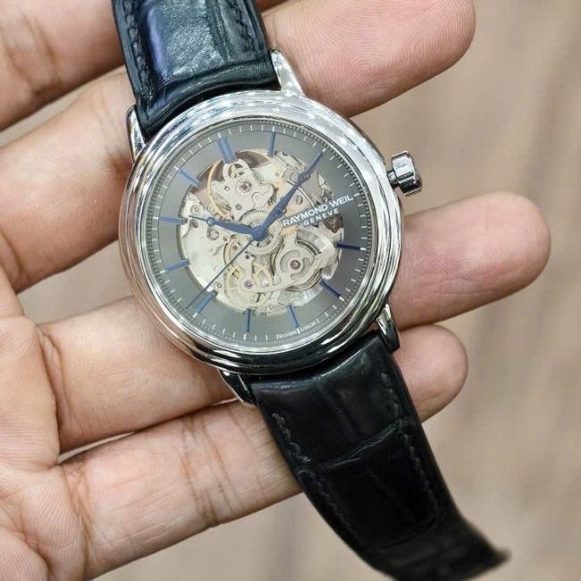 Raymond Weil Maestro lộ máy Automatic 39.5 mm 7 Raymond Weil Maestro lộ máy Automatic 39.5 mm 7