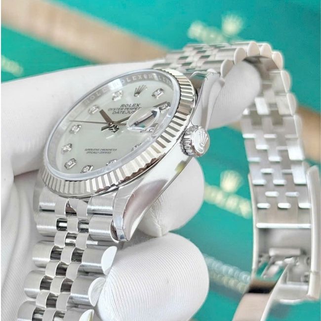 Rolex 126234 MOP trắng khảm trai 36mm cọc kim cương Jubilee 4 Rolex 126234 MOP trắng khảm trai 36mm cọc kim cương Jubilee 4