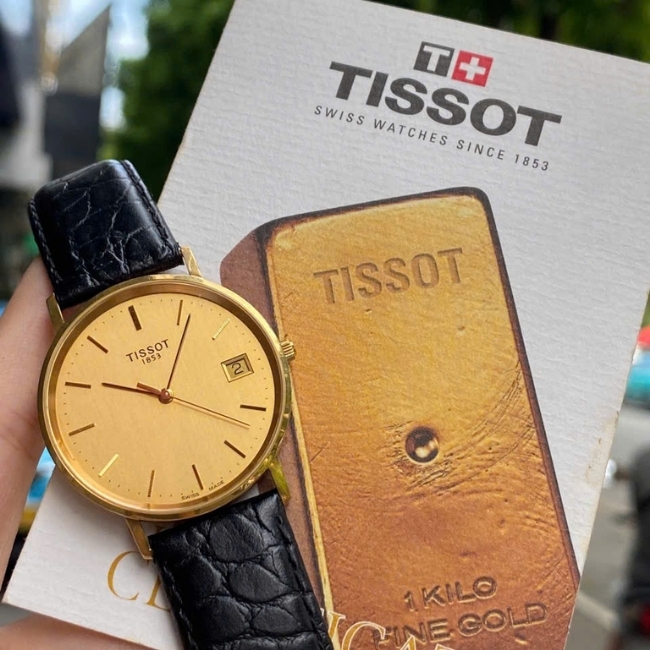 Tissot 1853 Goldrun T71.3.401.21 Hesalite 18K Gold Dial Champagne Quartz 33.7mm 1