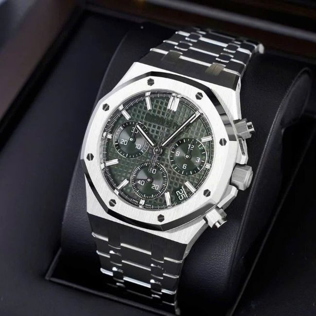 Audemars Piguet Royal Oak 26240ST Green Dial 1 Audemars Piguet Royal Oak 26240ST Green Dial 1