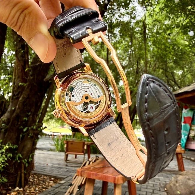 FC Tourbillon FC980 Niềng vàng đúc 18k - Máy Inhouse 43mm 8 FC Tourbillon FC980 Niềng vàng đúc 18k - Máy Inhouse 43mm 8