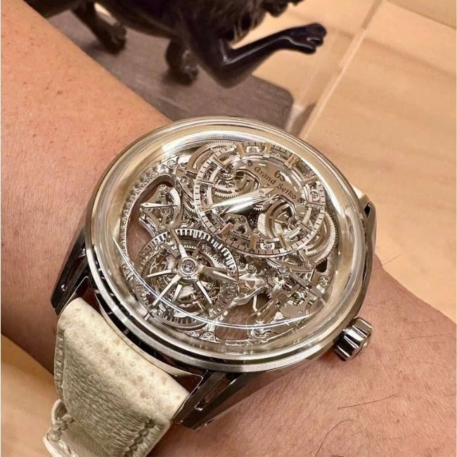 Grand Seiko Masterpiece Kodo Constant-force Tourbillon Titanium_Platinum SLGT005 4 Grand Seiko Masterpiece Kodo Constant-force Tourbillon Titanium_Platinum SLGT005 4