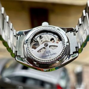 Grand Seiko Spring Drive Date SBGA083 4