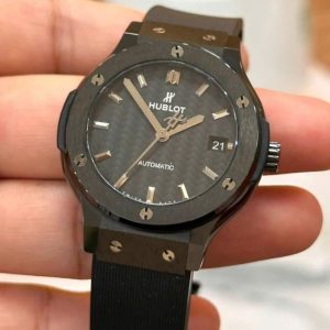 Hublot Classic Ceramic 38mm Dial vân Carbon 6