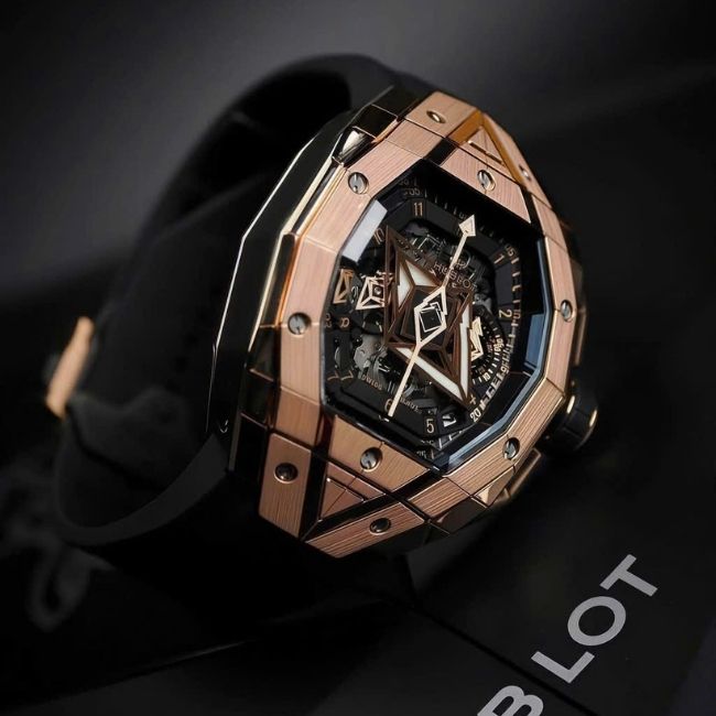 Hublot Spirit Of Big Bang Sang Bleu Skeleton 42mm 2 Hublot Spirit Of Big Bang Sang Bleu Skeleton 42mm 2