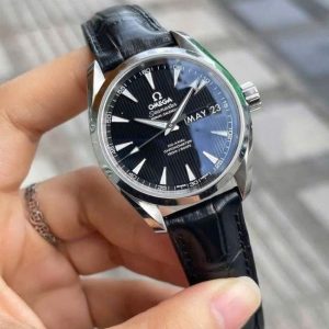 Omega 231.13.39.22.01.001 Seamaster Aqua Terra 150M Co-Axial 38.5 Annual Calendar 4