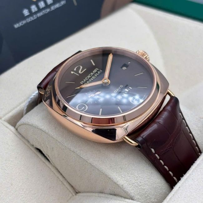 Panerai PAMO0395 Radiomir 8 Days GMT Oro Rosso 2 Panerai PAMO0395 Radiomir 8 Days GMT Oro Rosso 2