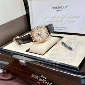 Patek Philippe Annual Calendar 5146R 39mm 1