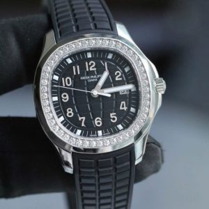 Patek Philippe Aquanaut Luce 5267 Diamond 4