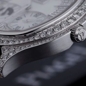 Piaget Emperador Cushion Diamond Ultra-Thin GOA32018 7