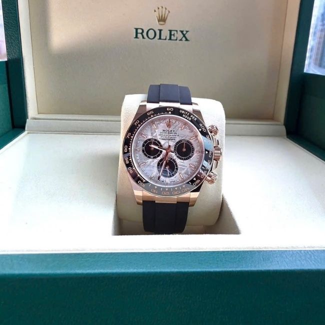 Rolex Daytona 126515LN mặt thiên thạch 3 Rolex Daytona 126515LN mặt thiên thạch 3